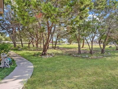 Property photo 4 at 643 Shady HOLW - 3 bed 3 bath home