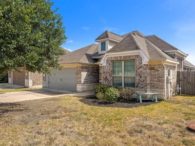 Property photo 2 at 644 Peregrine WAY - 3 bed 2 bath home