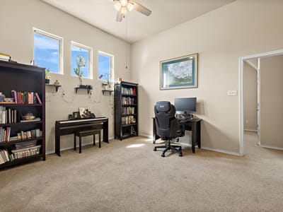 Property photo 4 at 644 Peregrine WAY - 3 bed 2 bath home