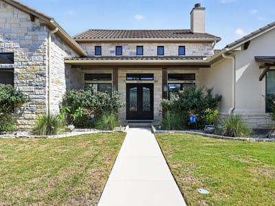 Property photo 4 at 645 Strada Luca - 4 bed 4 bath home