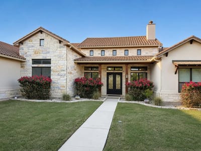 Property photo 5 at 645 Strada Luca - 4 bed 4 bath home