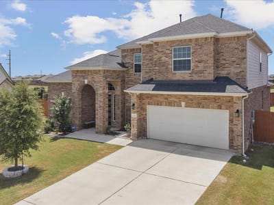Property photo 2 at 650 Wild Pecan LOOP - 4 bed 3 bath home