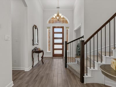 Property photo 4 at 650 Wild Pecan LOOP - 4 bed 3 bath home