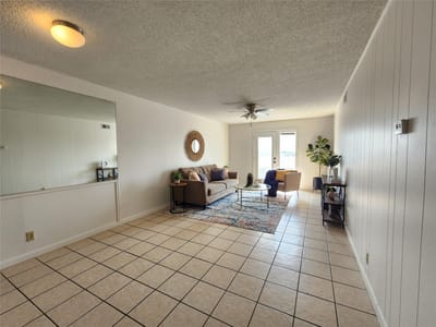 Living area at 6501 E Hill Dr Unit #121 - 3 bed 2 bath home