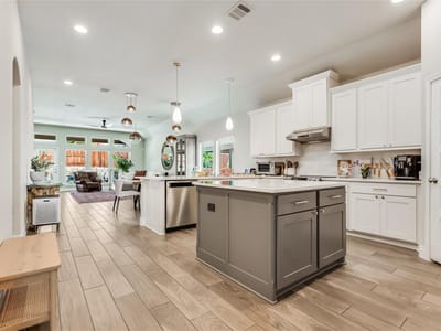 Primary bedroom at 6517 Llano Stage TRL - 3 bed 2 bath home