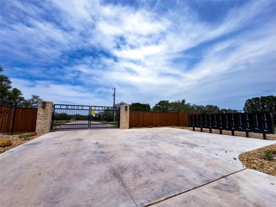 Kitchen at 659 Shin Oak Dr - Cross Timber Ranch, Lampasas, TX