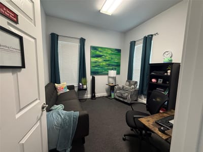 Photo 3 of 7 at 660 S Bagdad RD Unit #310 - Leander, Leander, TX