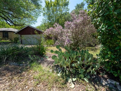 Photo 2 of 38 at 6601 Ashland DR - 3 bed 2 bath home