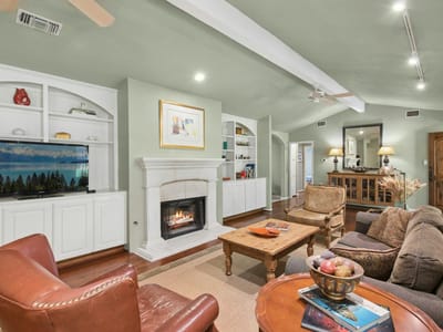 Property photo 5 at 6604 Liveoak DR - 4 bed 3 bath home