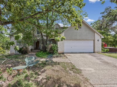 Property photo 2 at 6635 Whitemarsh Valley WALK - 4 bed 2 bath home