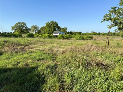 Primary bedroom at 6641 Taylorsville Rd - Village Ranchettes Ph 1, Dale, TX