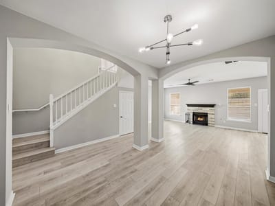 Photo 4 - 6706 Carisbrooke LN Photo 4 of 29 at 6706 Carisbrooke LN - 4 bed 2 bath home