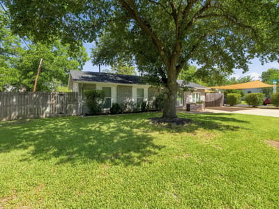 Property photo 2 at 6706 Isabelle DR - 3 bed 1 bath home