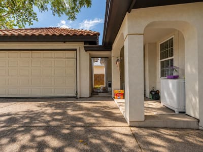 Property photo 2 at 6707 Santos ST - 3 bed 1 bath home