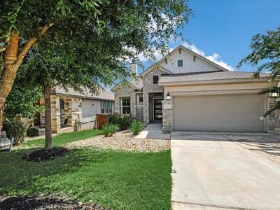 Living area at 6720 Llano Stage TRL - 3 bed 2 bath home