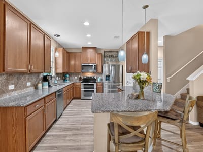 Property photo 4 at 6720 Sunderland TRL - 3 bed 2 bath home