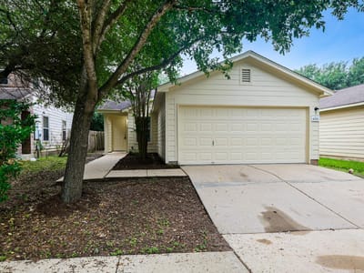 Property photo 2 at 6733 Doyal DR - 3 bed 2 bath home