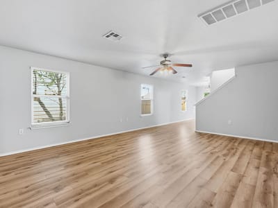 Property photo 4 at 6736 Cornish Hen LN - 4 bed 2 bath home
