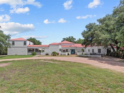 Property photo 2 at 6750 N Lakeview DR - 3 bed 3 bath home