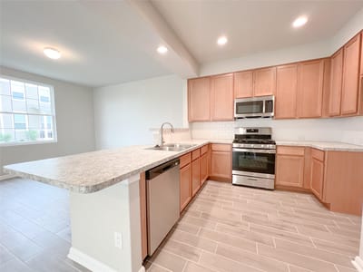 Property photo 3 at 676 Ferrule DR - 3 bed 2 bath home