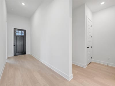 Primary bedroom at 676 Sage Thrasher CIR - 3 bed 2 bath home
