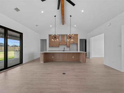 Property photo 5 at 6775 Kings Mill DR - 4 bed 3 bath home