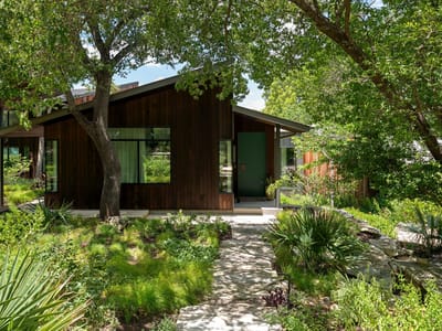 Property photo 5 at 68 Sundown PKWY - 4 bed 4 bath home