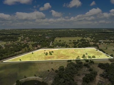 Primary bedroom at 680 County Road 285 - NA, Liberty Hill, TX