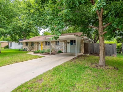 Kitchen at 6801 Bryn Mawr Dr - 3 bed 2 bath home