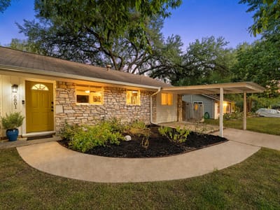 Photo 2 of 26 at 6801 Bryn Mawr DR - 3 bed 2 bath home