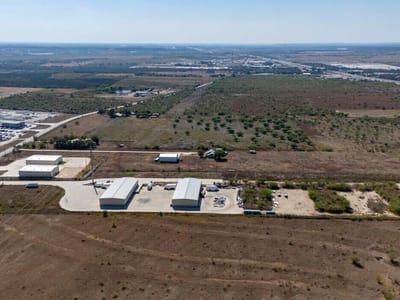 Property photo 4 at 6802 S Old Bastrop Highway - Richter Add Ph 2, San Marcos, TX