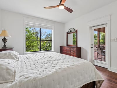Property photo 5 at 6805 Lantern View DR - 4 bed 4 bath home