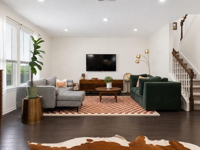 Living area at 6809 Ellsworth WALK - 4 bed 3 bath home