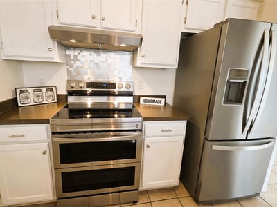 Bathroom at 6810 Deatonhill DR Unit #211 - 1 bed 1 bath home