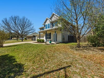 Living area at 6810 Poncha Pass - 3 bed 2 bath home