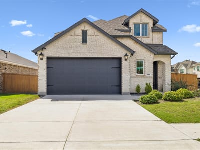 Living area at 684 Billowing WAY - 4 bed 3 bath home