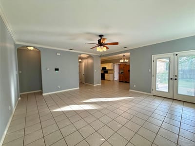 Primary bedroom at 689 River RUN - 4 bed 3 bath home