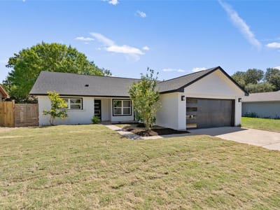 Kitchen at 6901 Windrift Way - 3 bed 2 bath home