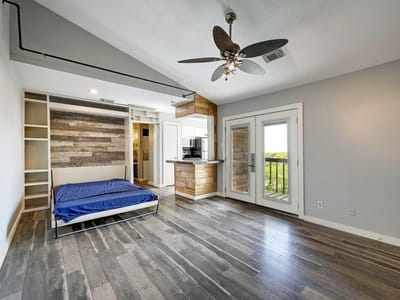 Living area at 6903 Deatonhill Dr Unit #16 - 1 bed 1 bath home