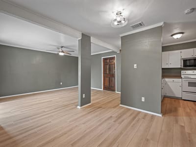 Property photo 4 at 6910 Hart LN Unit #211 - 1 bed 1 bath home