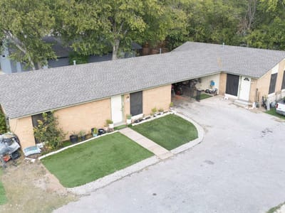 Kitchen at 6911 Cooper Ln - Buckingham Estates Sec 02, Austin, TX