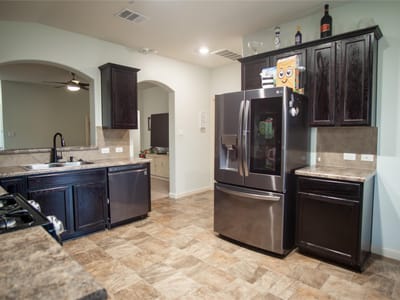 Property photo 5 at 6912 Plains Crest DR - 3 bed 2 bath home