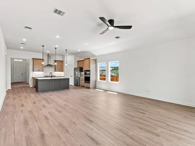 Property photo 5 at 6916 Cliff Rose DR - 4 bed 3 bath home
