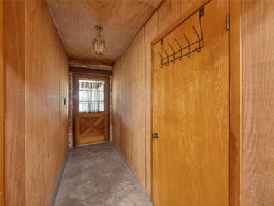 Primary bedroom at 7 Tammy LN - 3 bed 3 bath home
