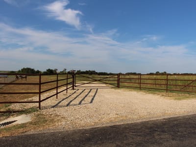 Living area at 700 County Road 330 - McKinney & Williams Survey, 16 Acres, Granger, TX