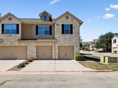 Property photo 2 at 700 Mandarin Flyway WAY Unit #1604 - 2 bed 2 bath home
