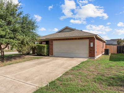 Photo 2 of 28 at 700 Morgan DR - 3 bed 2 bath home