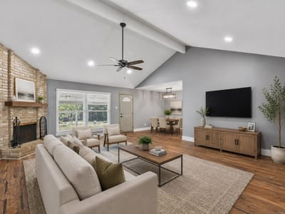 Living area at 700 Woodview DR - 3 bed 2 bath home
