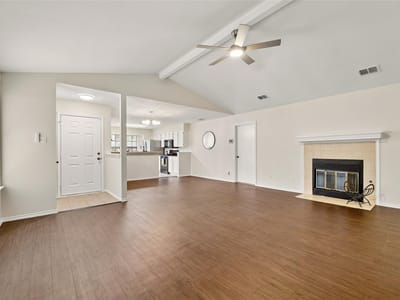 Property photo 5 at 7003 Tesoro TRL - 3 bed 2 bath home