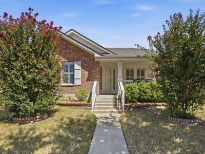Property photo 2 at 701 Brazos Bend DR - 3 bed 2 bath home